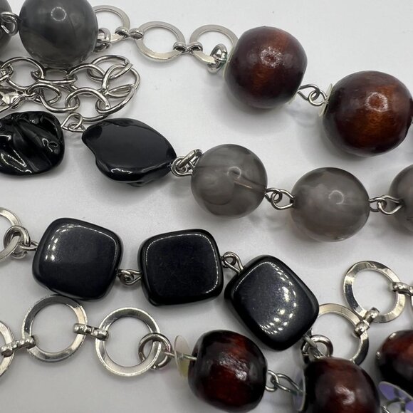 Stunning Vintage 32”. Wood and resin bead necklace. - Picture 3 of 7